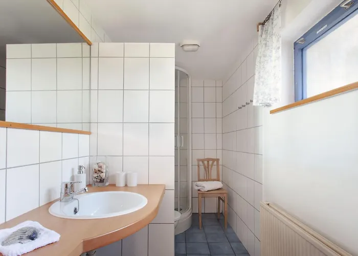 Apartment Landlust- Stadtnah - Im Ehemaligem Bauernh By Interhome