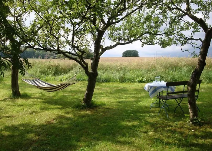 Apartment Landlust- Stadtnah - Im Ehemaligem Bauernh By Interhome